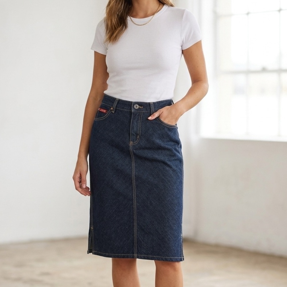 Vintage 90s GUESS Red Tag Denim Pencil Skirt | 100% Cotton | Size 27